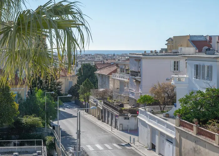 Quartier Liberation - La Vie A La Nicoise Nizza