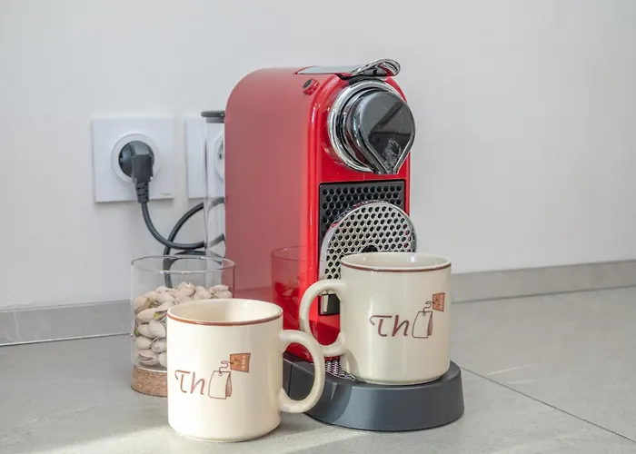 Quartier Liberation - La Vie A La Nicoise