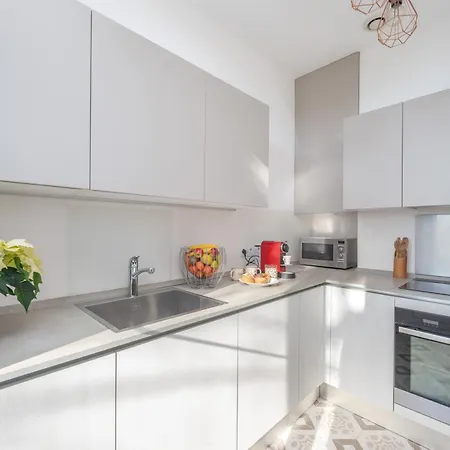 Quartier Liberation - La Vie A La Nicoise *