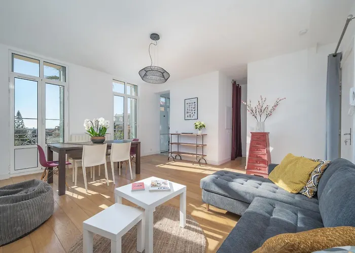 Quartier Liberation - La Vie A La Nicoise